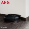 AEG RX9 Saugroboter in Ladestation EU9